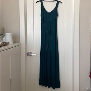 Sleeveless Maternity Maxi Dress with Tie XS